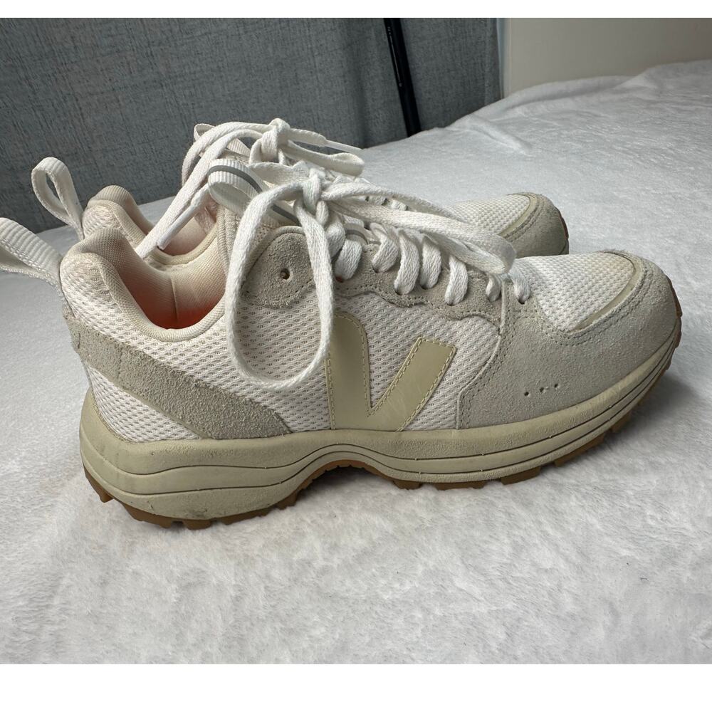 Veja Venturi Alveomesh Sneakers Women Size 8 White Pierre Natural Good Condition